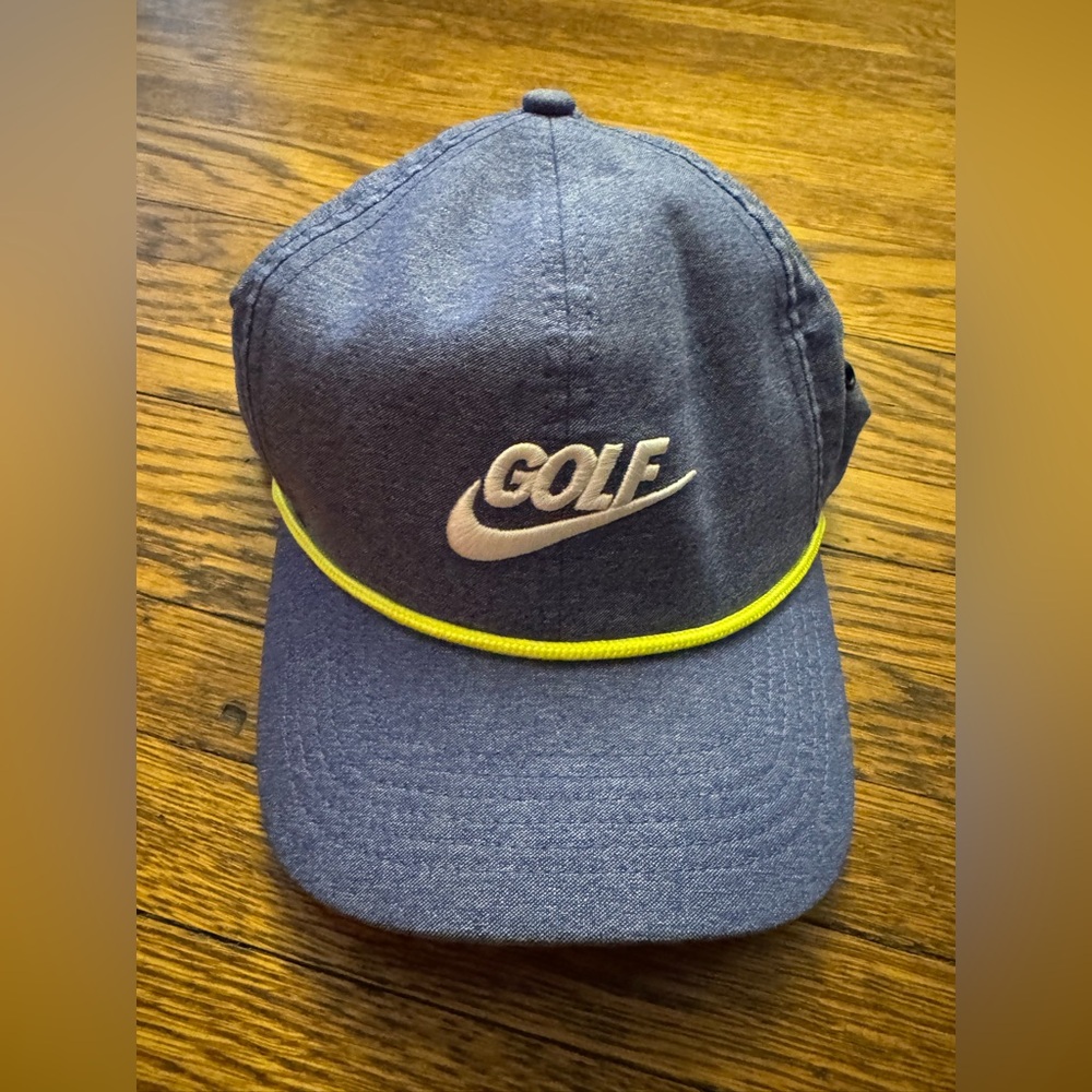 Nike Blue (DRI-FIT) GOLF Cap with Yellow Accent METAL CLOSURE ADJUSTABLE BACK.